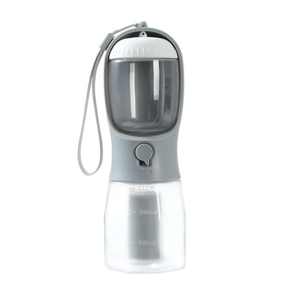 Teemdrop Pawpack 3-in-1 pet care bottle with adjustable spray nozzle and ergonomic design for easy pet grooming.